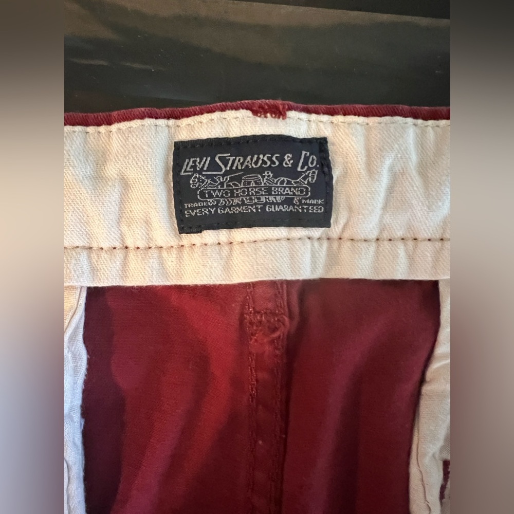 Levi’s Pants View 3
